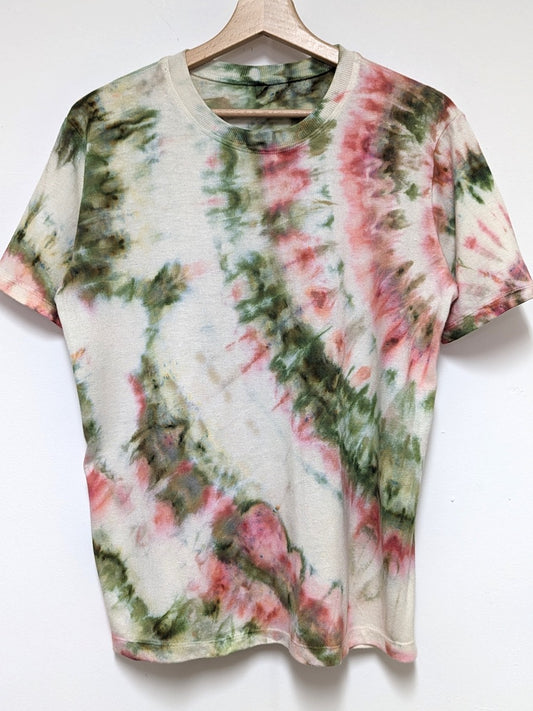 Hemp twirl tee in olive and pink