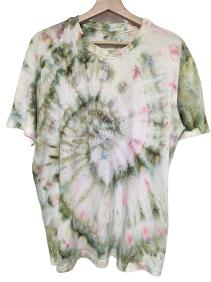 Hemp spiral tee in Olive and pink - Hemp Horizon